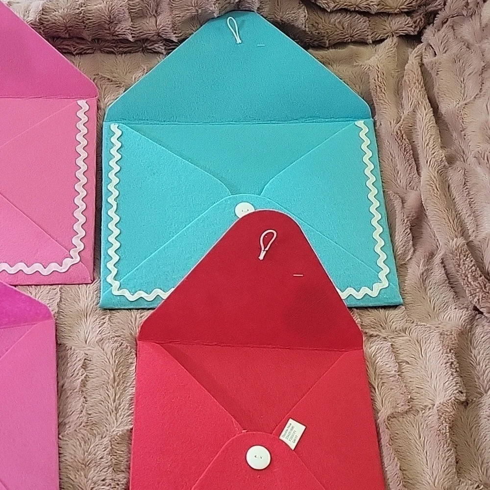 LLana, Unicorn & 2 matching Colored Felt Folders